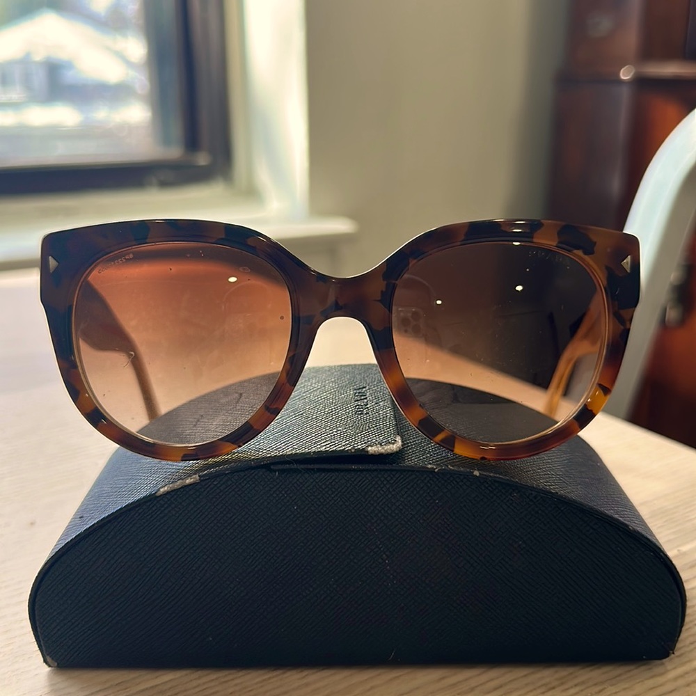 Prada SPR170 honey and tortoise shell sunglasses